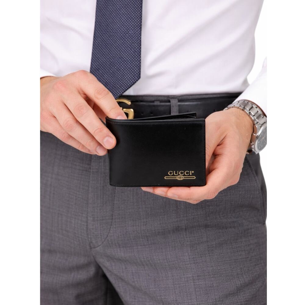Gucci Gold Logo Leather Bi-fold Wallet Black Men 547585 - Picture 2 of 10